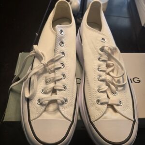 Converse run star hike